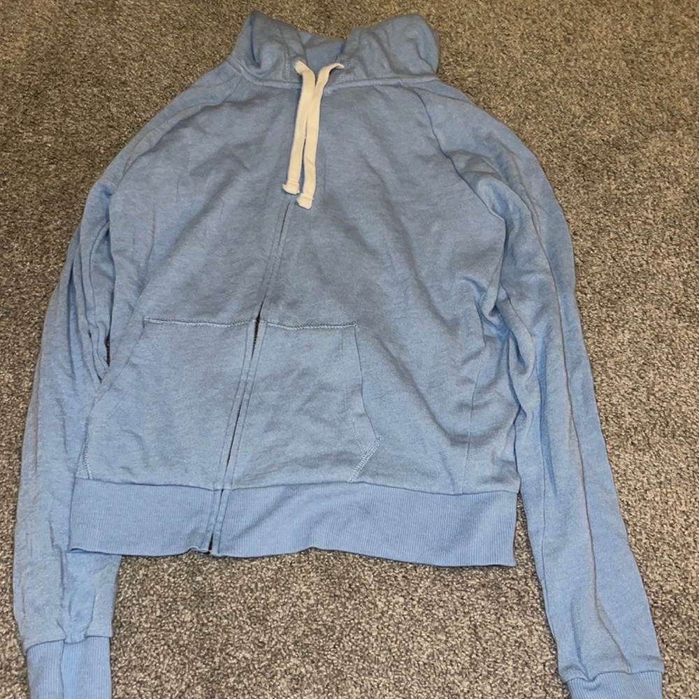 Long sleeve zip up